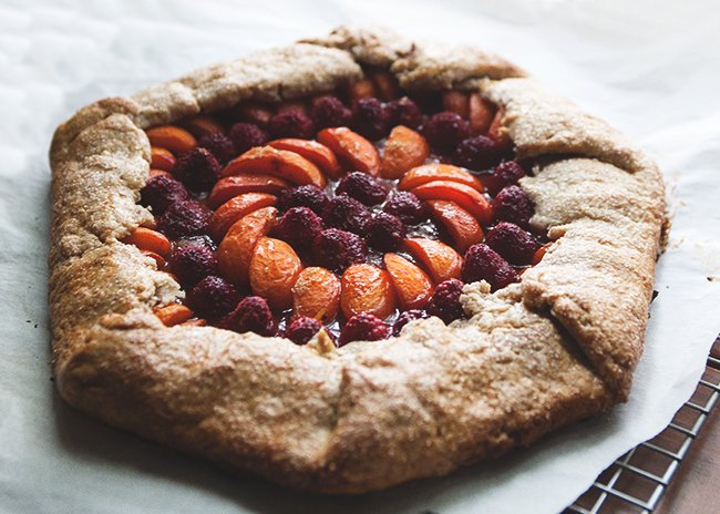 apricot raspberry galette