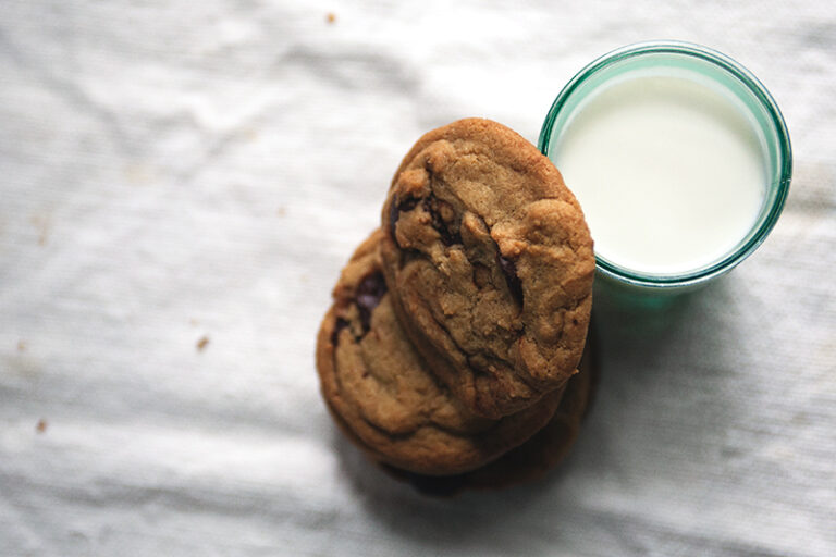 cooks illustrated chocolate chip cookies