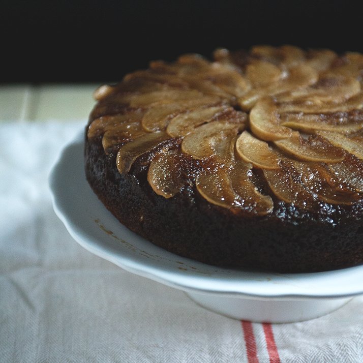 upside down pear cake