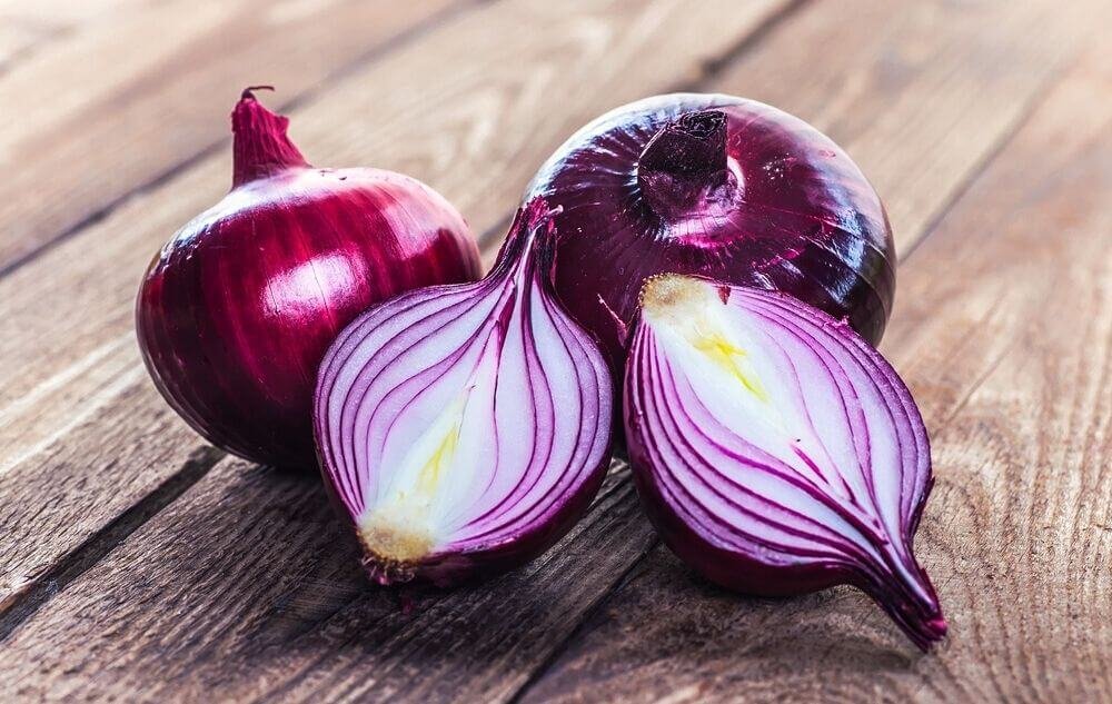 How Acidic Are Onions